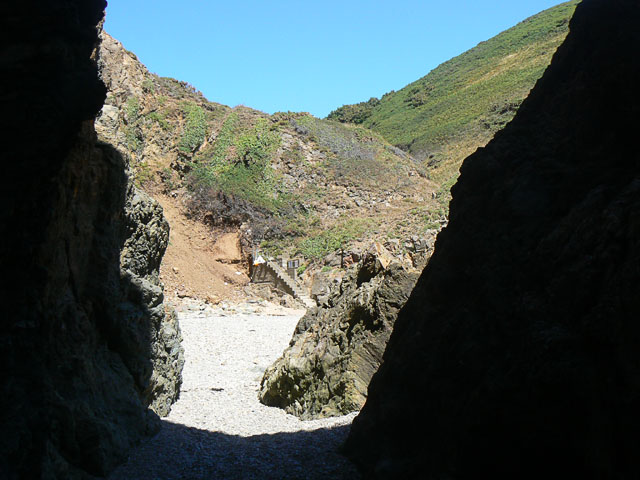 Dixcart Bay steps through rock arch, Sark