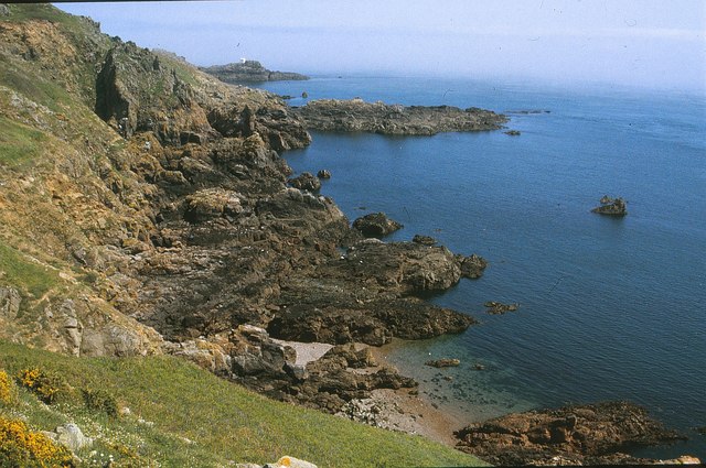Coast east of Jerbourg Point