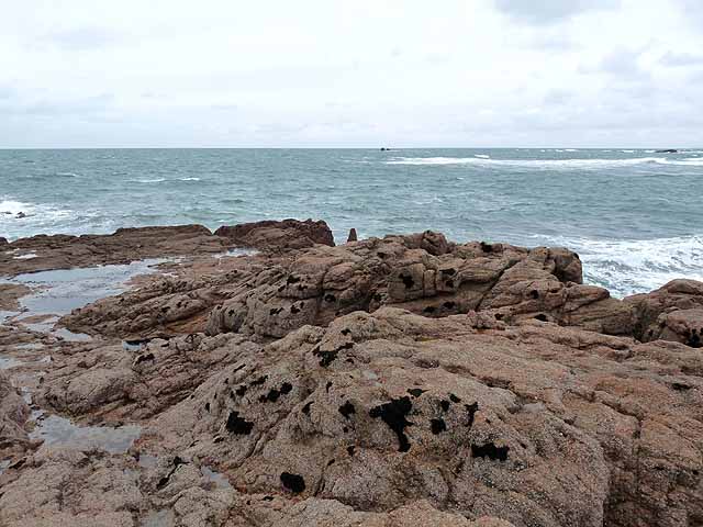 Tidal rocks to the north of La CorbiÃ¨re lighthouse