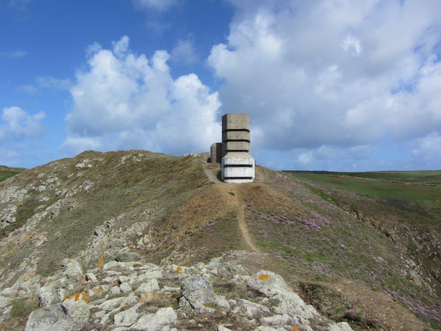 German Observation Tower above Le Tas de Pois d' Aval