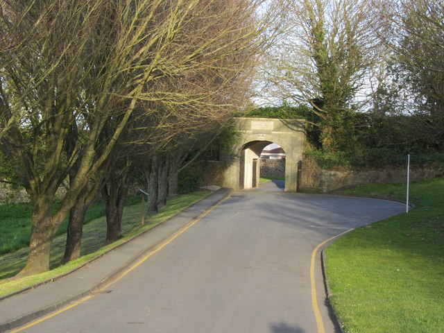 Entrance gate to Fort George