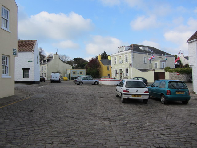 Cobbled square, Le Huret, St Anne