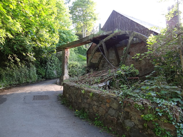 Old millwheel and mill race