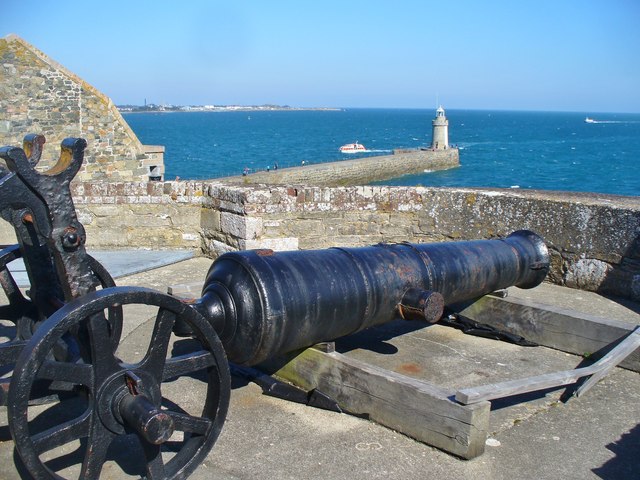 Castle Cornet - Cannon