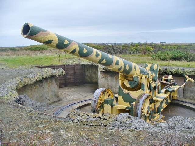 Pleinmont - WW2 German Gun
