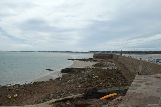 Gorey harbour wall