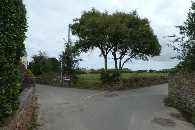 Junction of La Ruette and Les Ruettes